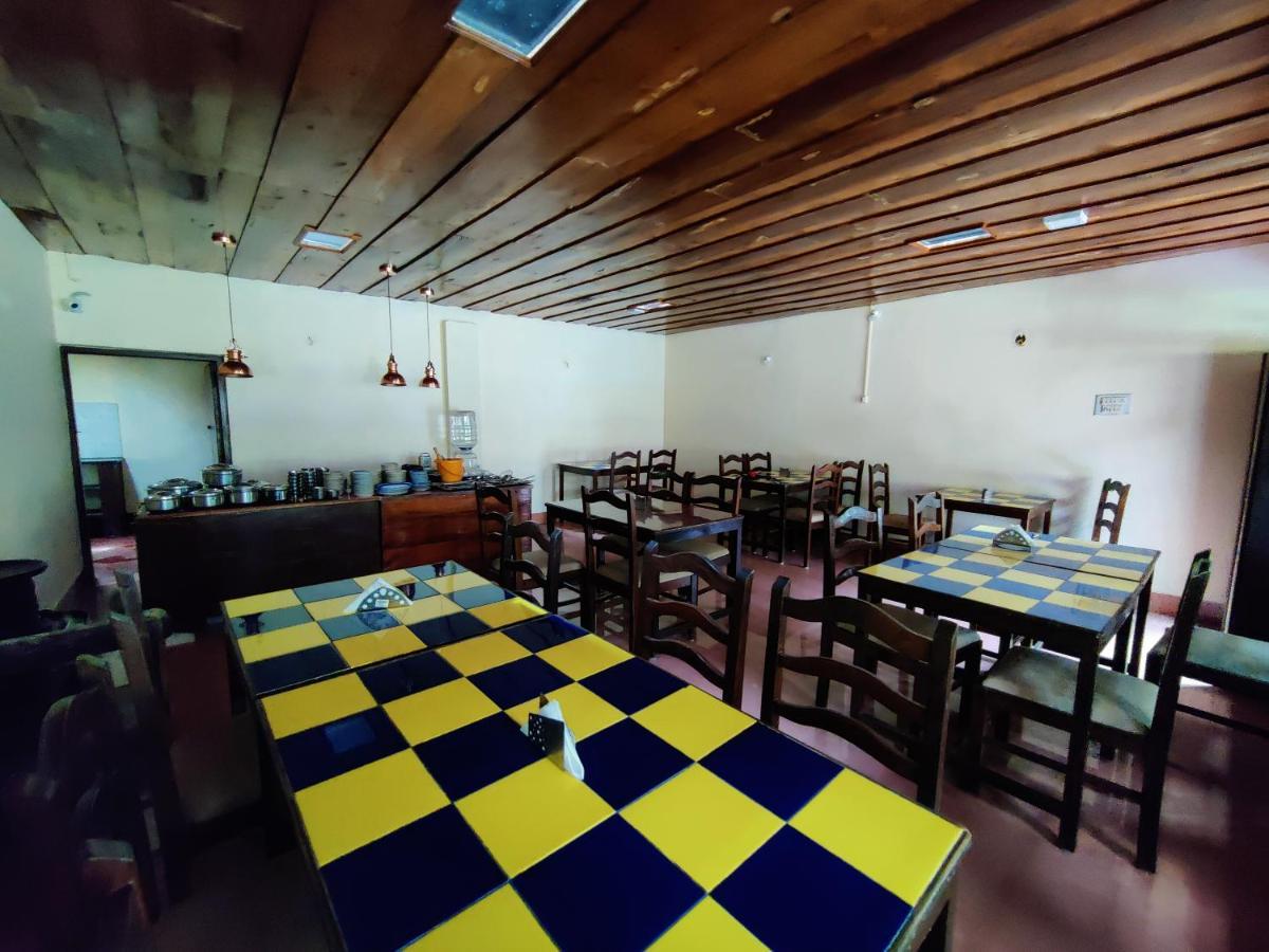 萨姆拉特酒店 贾巴尔普尔 外观 照片